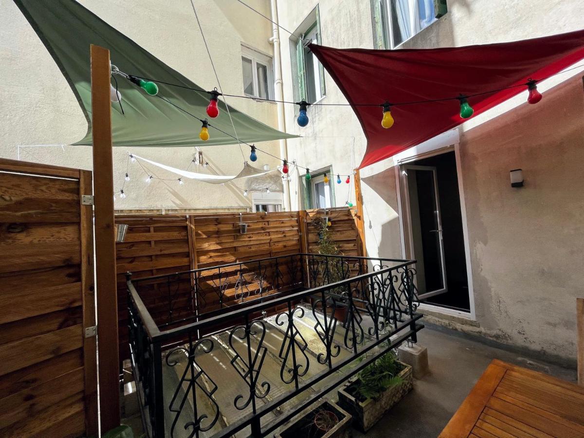 Escapade A Lourdes Dans Beau T2 Avec Terrasse - Proche Gare Et Centre Ville المظهر الخارجي الصورة